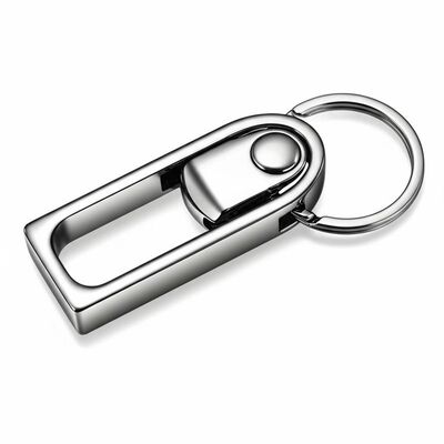 حامل سلسلة مفاتيح معدني متين يتميز بهيكل من سبائك الزنك يضمن طول العمر والمتانة لحلول إدارة المفاتيح.